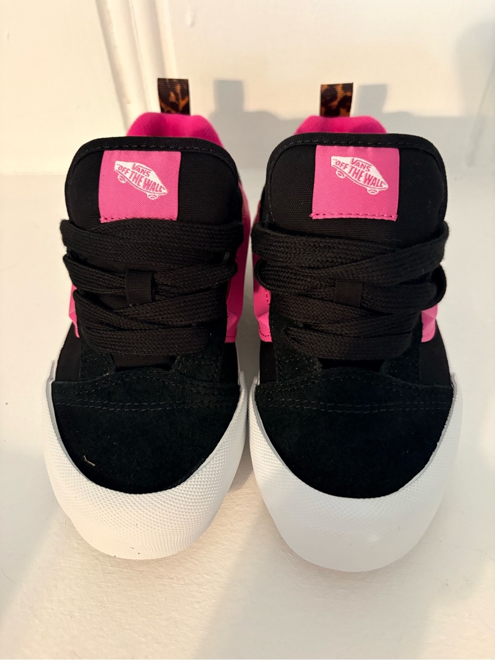 Vans Kids Black & Hot Pink Low-Top Skate Sneakers